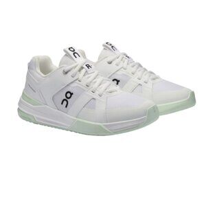 On Women's THE ROGER Clubhouse Pro Shoes